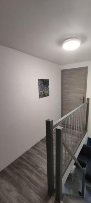 Gite Rue Pasteur อิส-ซัวร์-ทิล ภายนอก รูปภาพ
